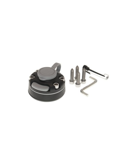 Mount with platform for installation on hard side